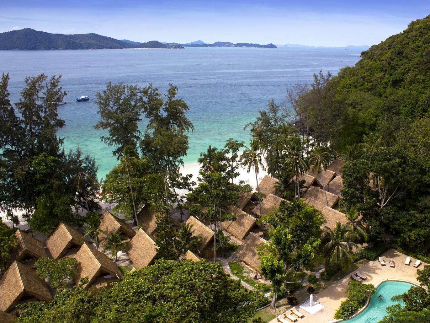 Coral Island Resort 푸껫 외부 사진